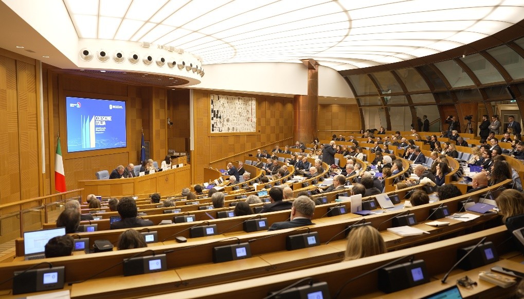 Coesione, due giorni di confronto alla Camera: focus su vent’anni di politiche e sulle sfide future, Roma 10 e 11 dicembre.